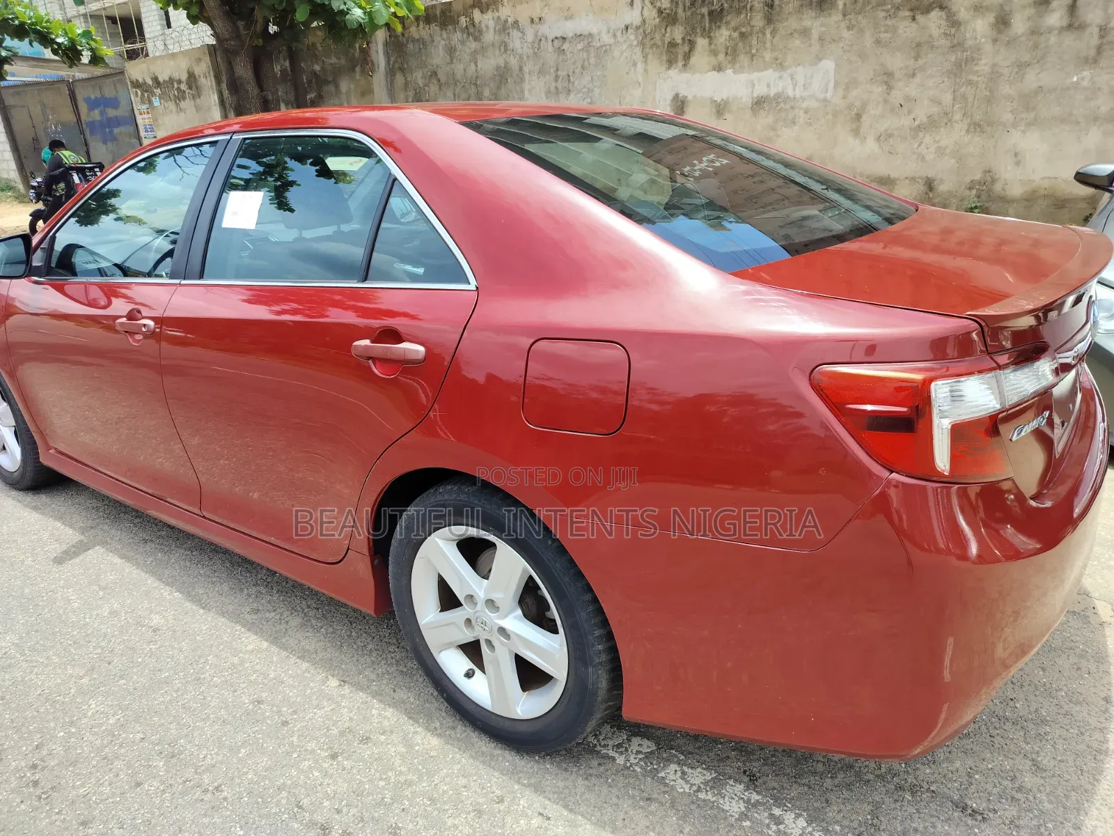 Toyota Camry SE 4dr Sedan (2.5L 4cyl 6A) 2014 Red