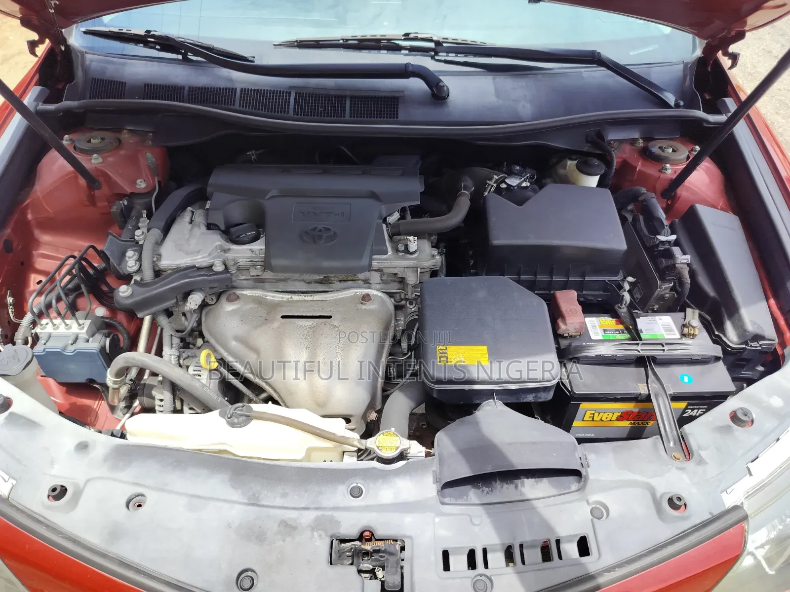 Toyota Camry SE 4dr Sedan (2.5L 4cyl 6A) 2014 Red