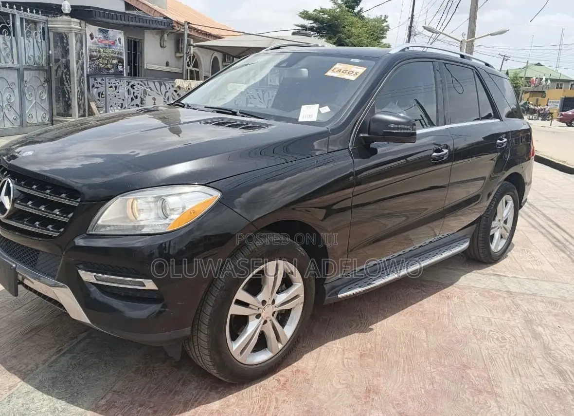 Mercedes-Benz M Class ML350 4MATIC 4dr SUV AWD (3.5L 6cyl 7A) 2015