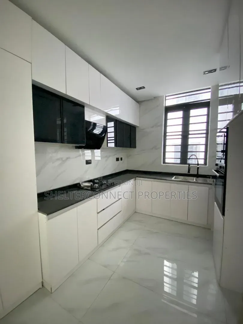 1bdrm Apartment in Ologolo for sale