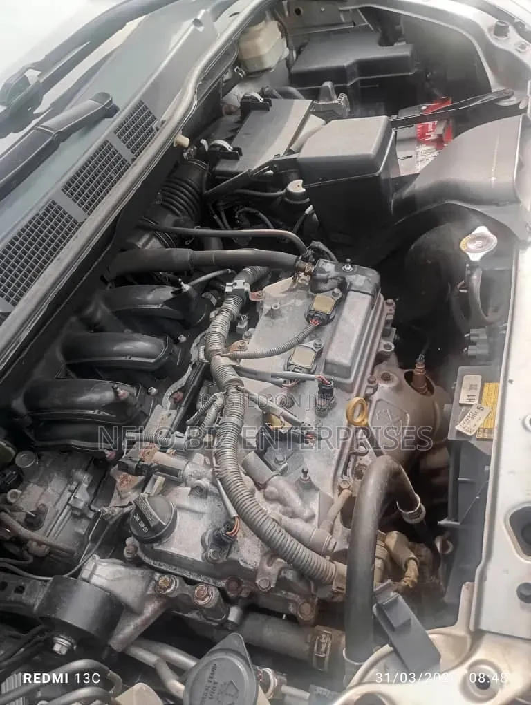 Toyota Sienna 2011 Silver