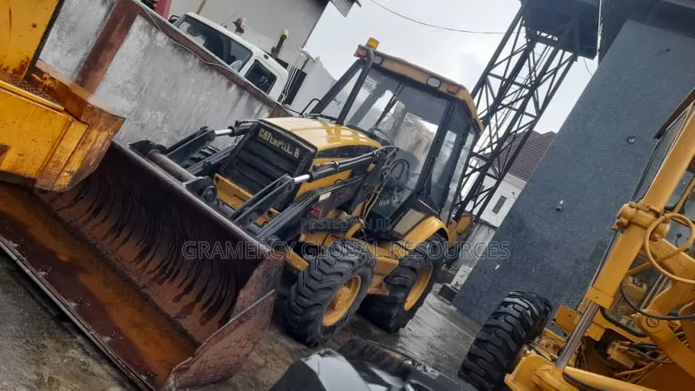 Foreign Used Cat Backhoe Loader 2-in-1
