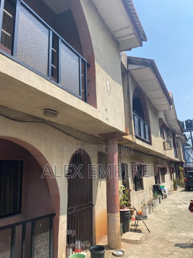 2bdrm Block of Flats in Ago Palace for sale