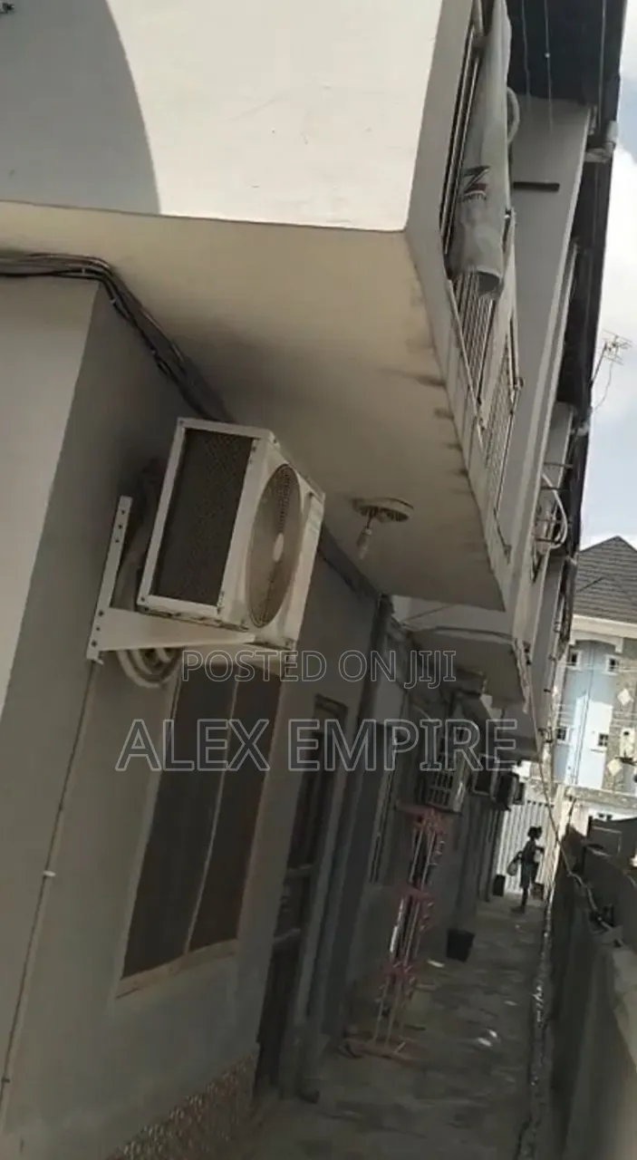 2bdrm Block of Flats in Ago Palace for sale
