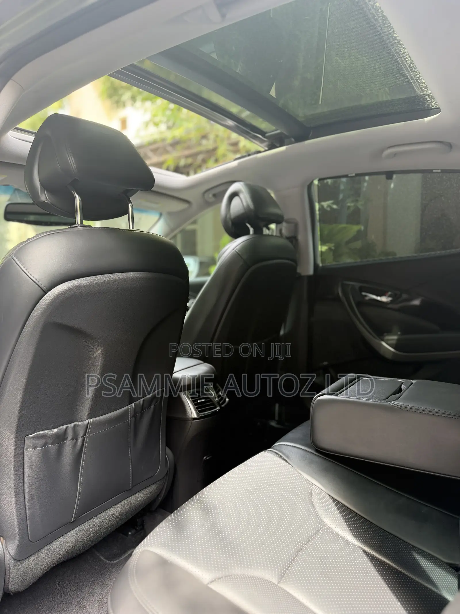 Hyundai Azera Limited 4dr Sedan (3.3L 6cyl 6A) 2015 Gray