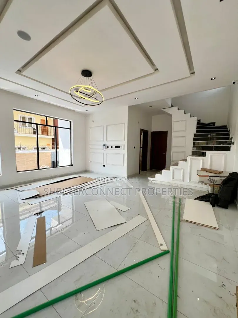 4bdrm Duplex in Ado / Ajah for sale