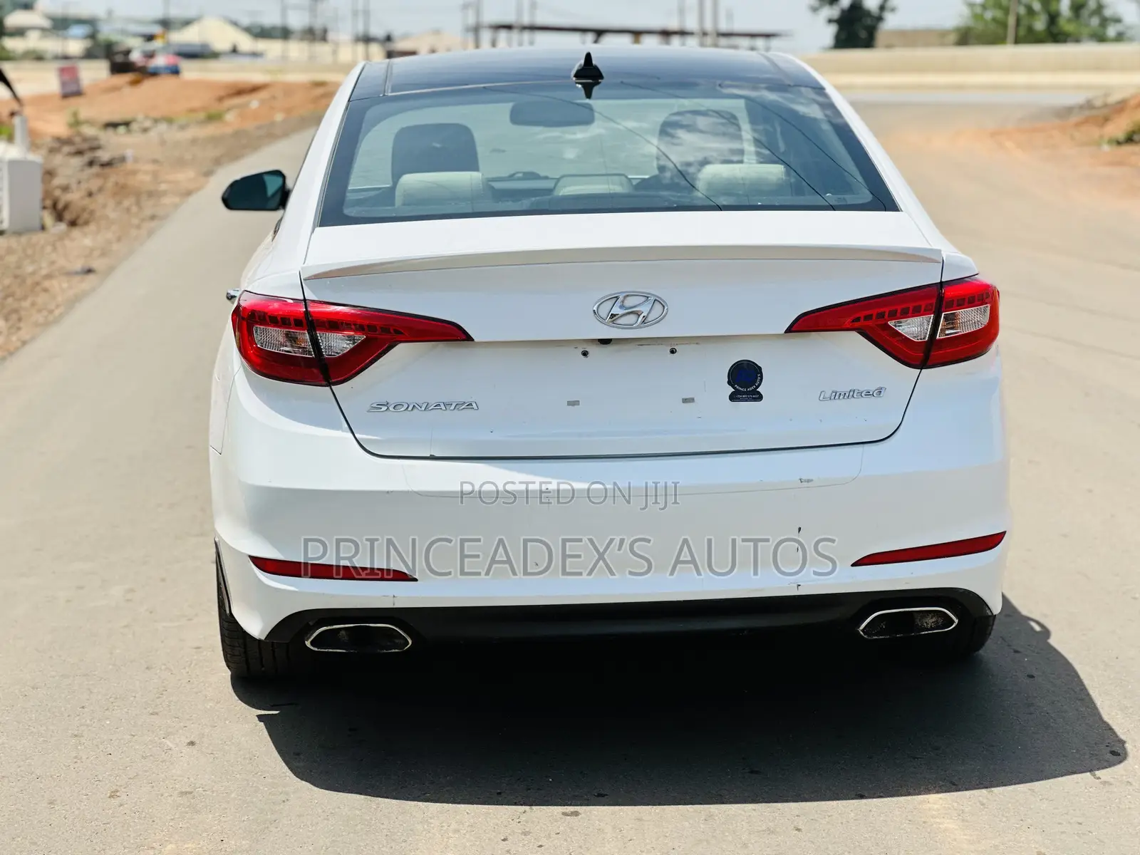 Hyundai Sonata Limited 2.0T 4dr Sedan (2.0L 4cyl Turbo 6A) 2015