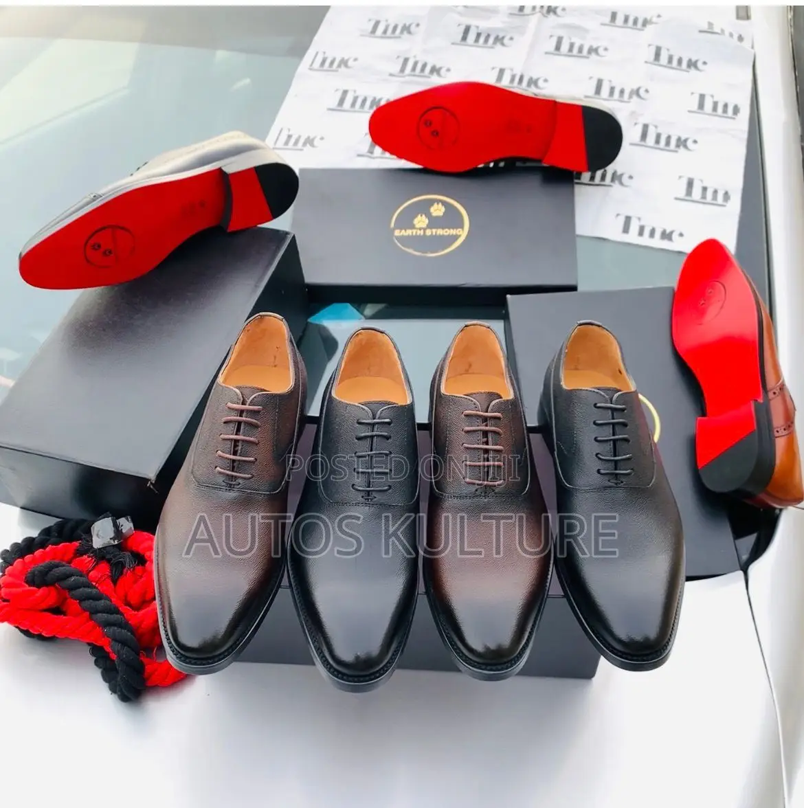 New Earth Strong Couture Slinky Leather Material*Size 40—46*