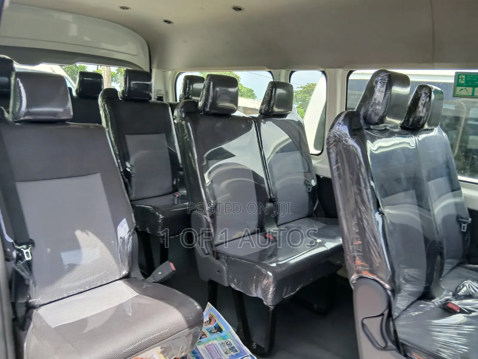 Toyota HiAce 2022 White