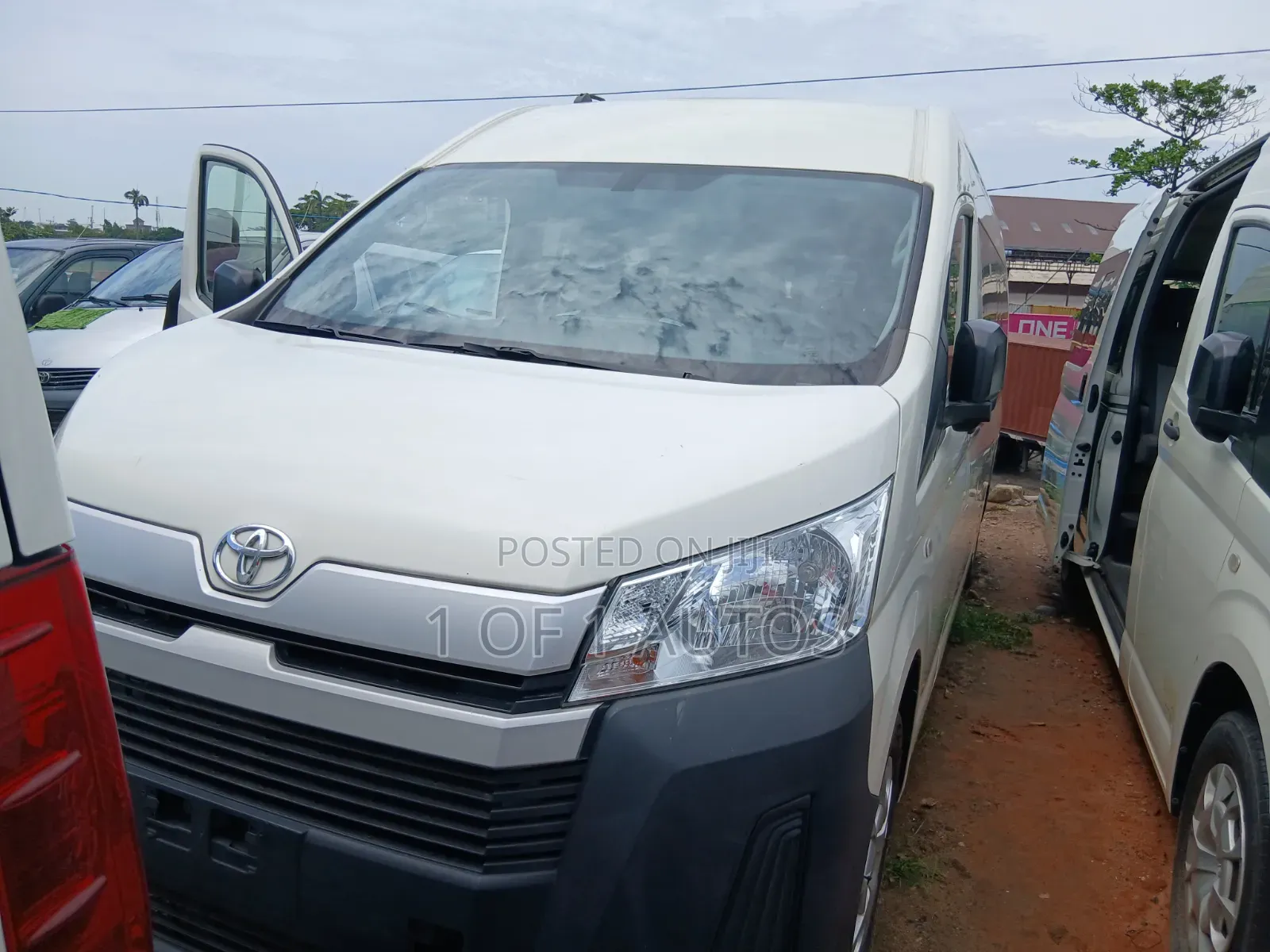 Toyota HiAce 2023 White