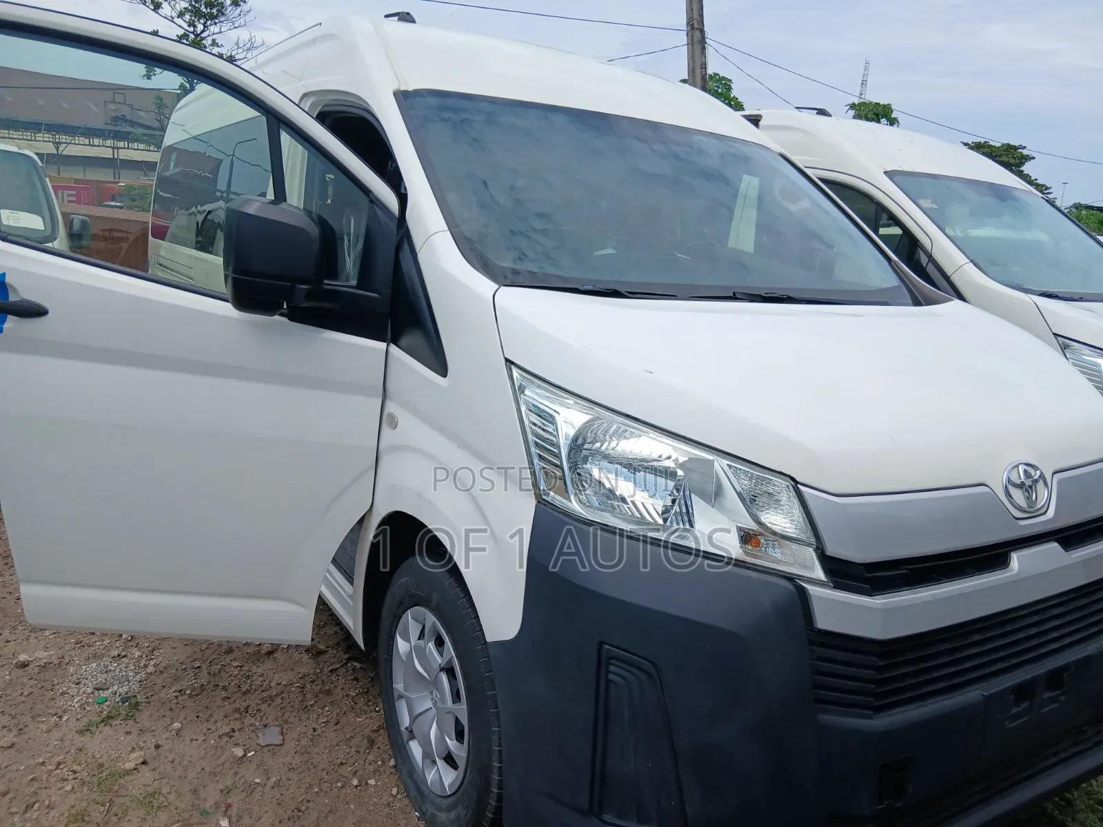 Toyota HiAce 2023 White
