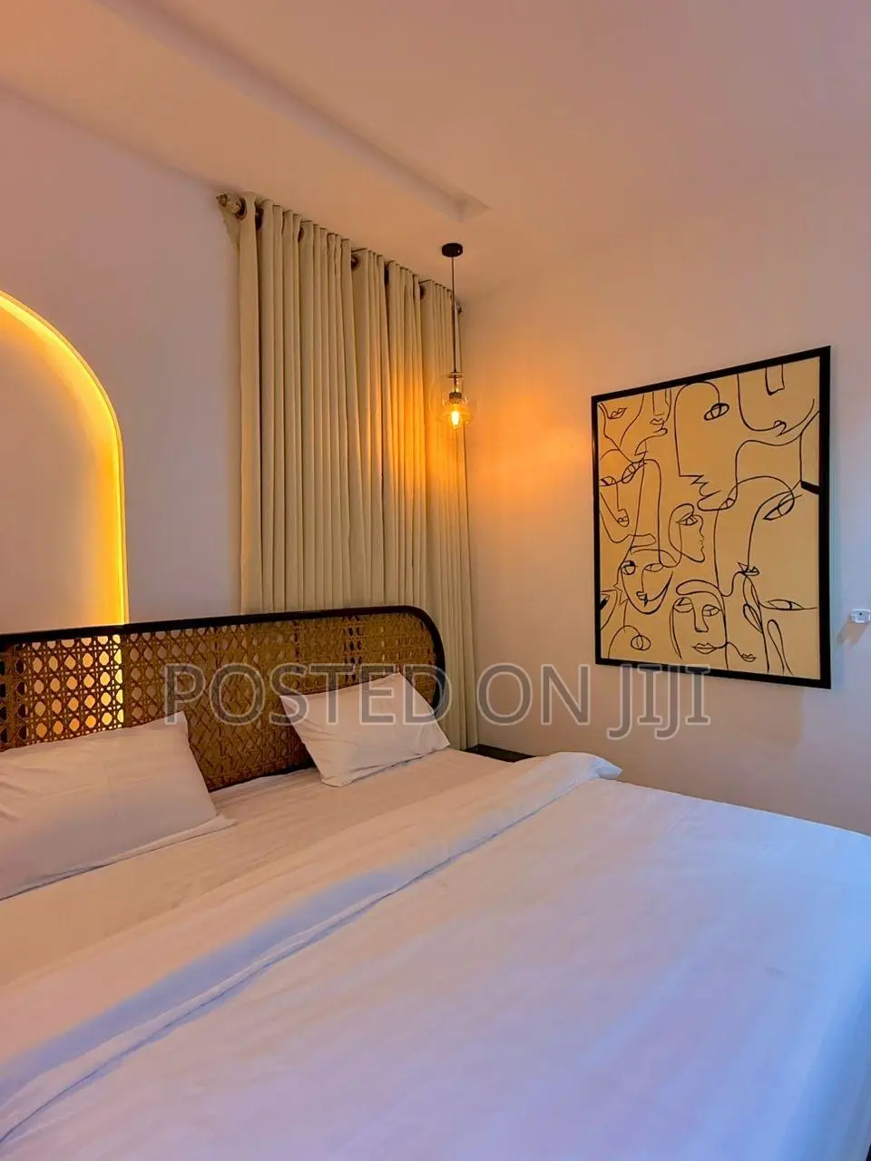 Luxury 2 Bed Shortlet Apartment With Snooker in Guzape Abuja