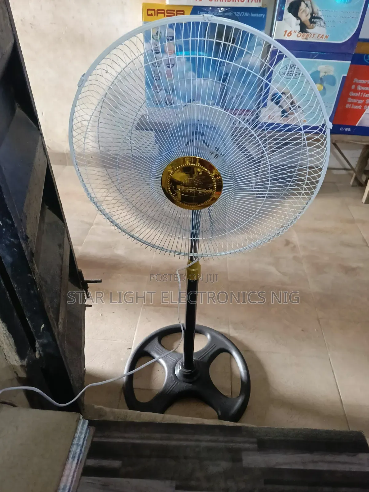 Stand Fan Super Sleeper 18 Inches