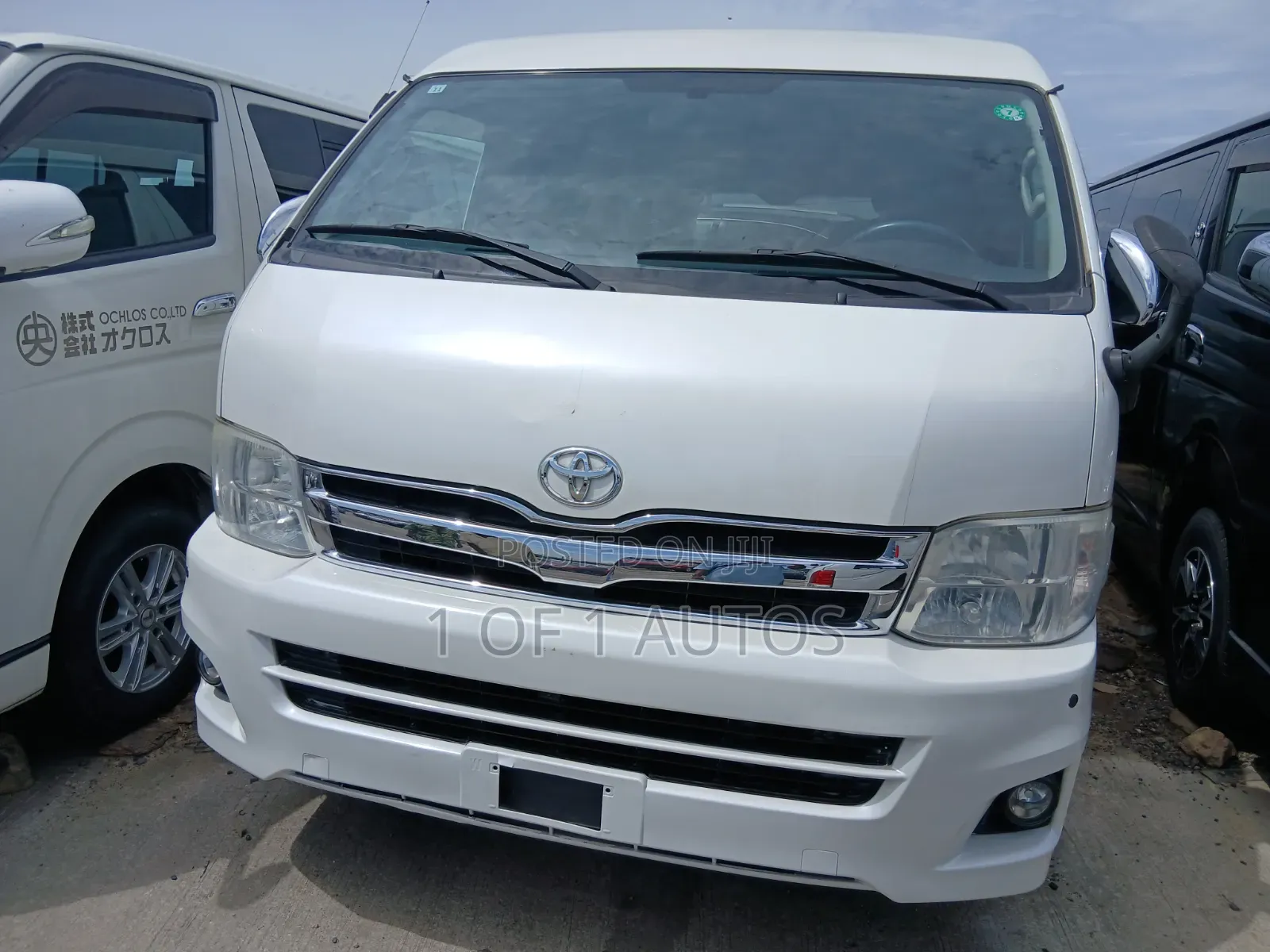 Toyota HiAce 2018 White