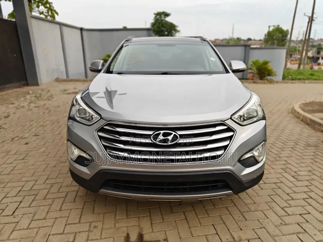 Awoof! Foreign Used 2014 Limited Hyundai Sant