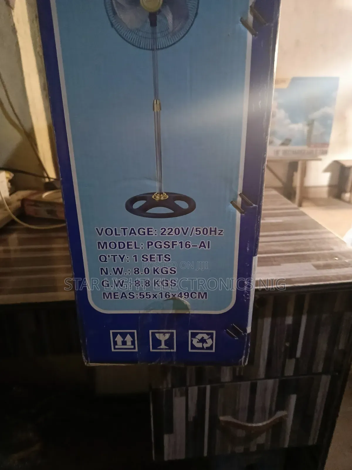 Standing Fan 16 Inches Super Sleeper
