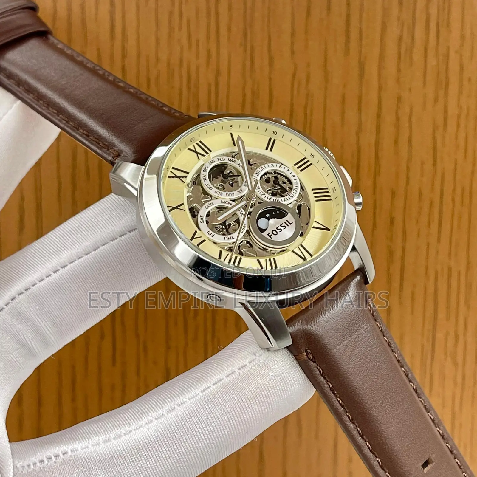 High Quality Luxury Fossil Leather Wristwatch