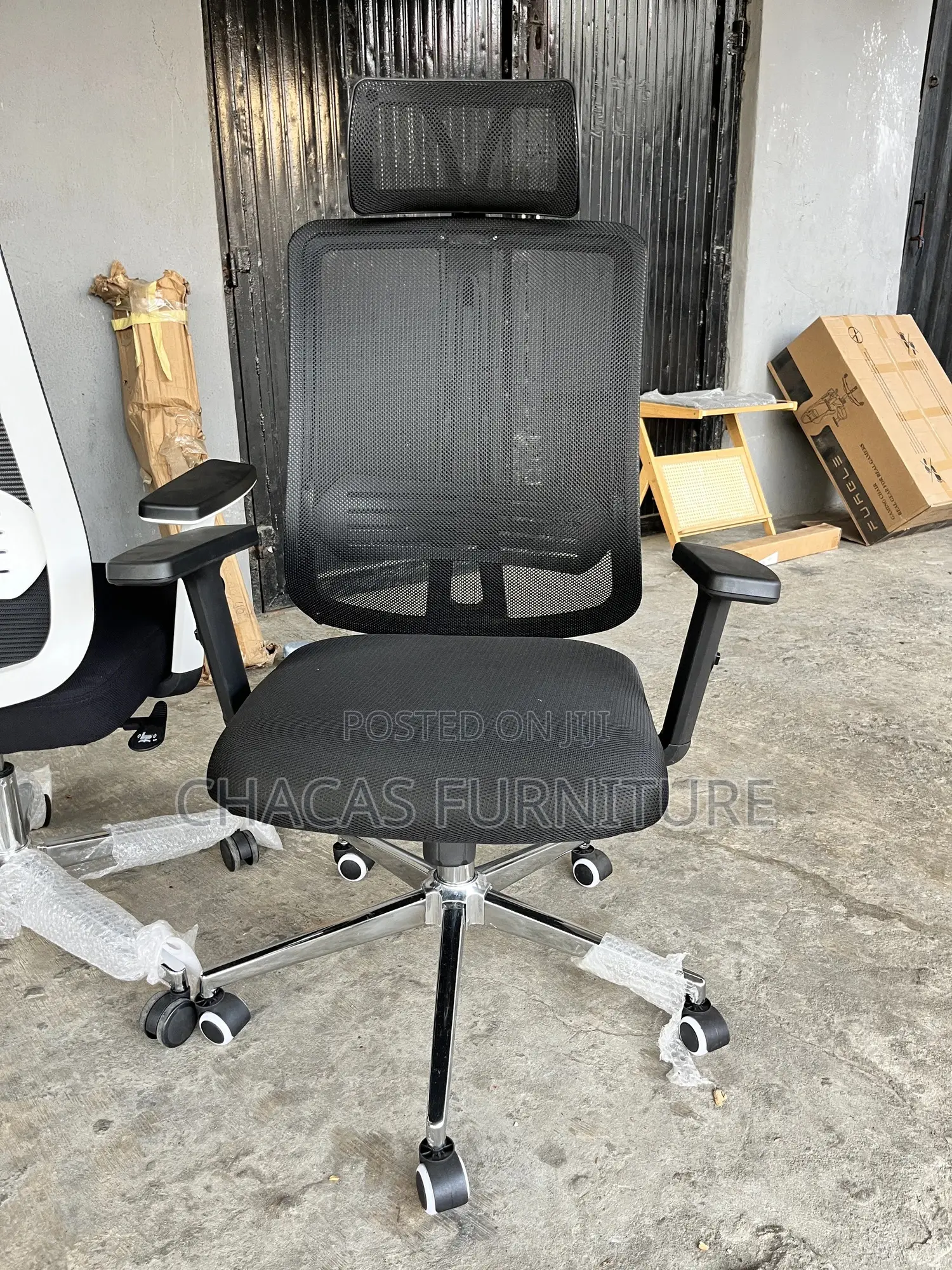 Premium Ergonomic Mesh Office Chair - High-Back Executive Seat