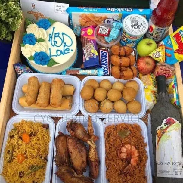Pocket Friendly Surprise Foodtray Package