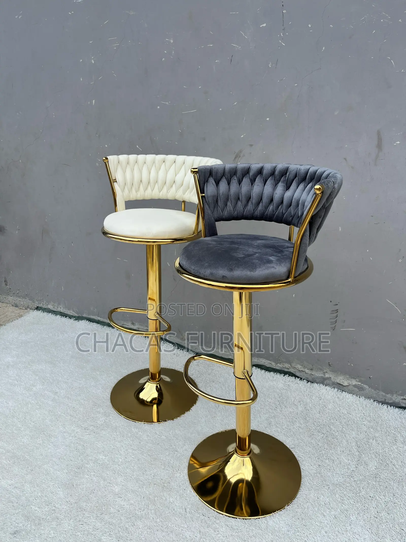 Luxury Velvet Bar Stool - Gold Swivel Counter Chair With Braided Back