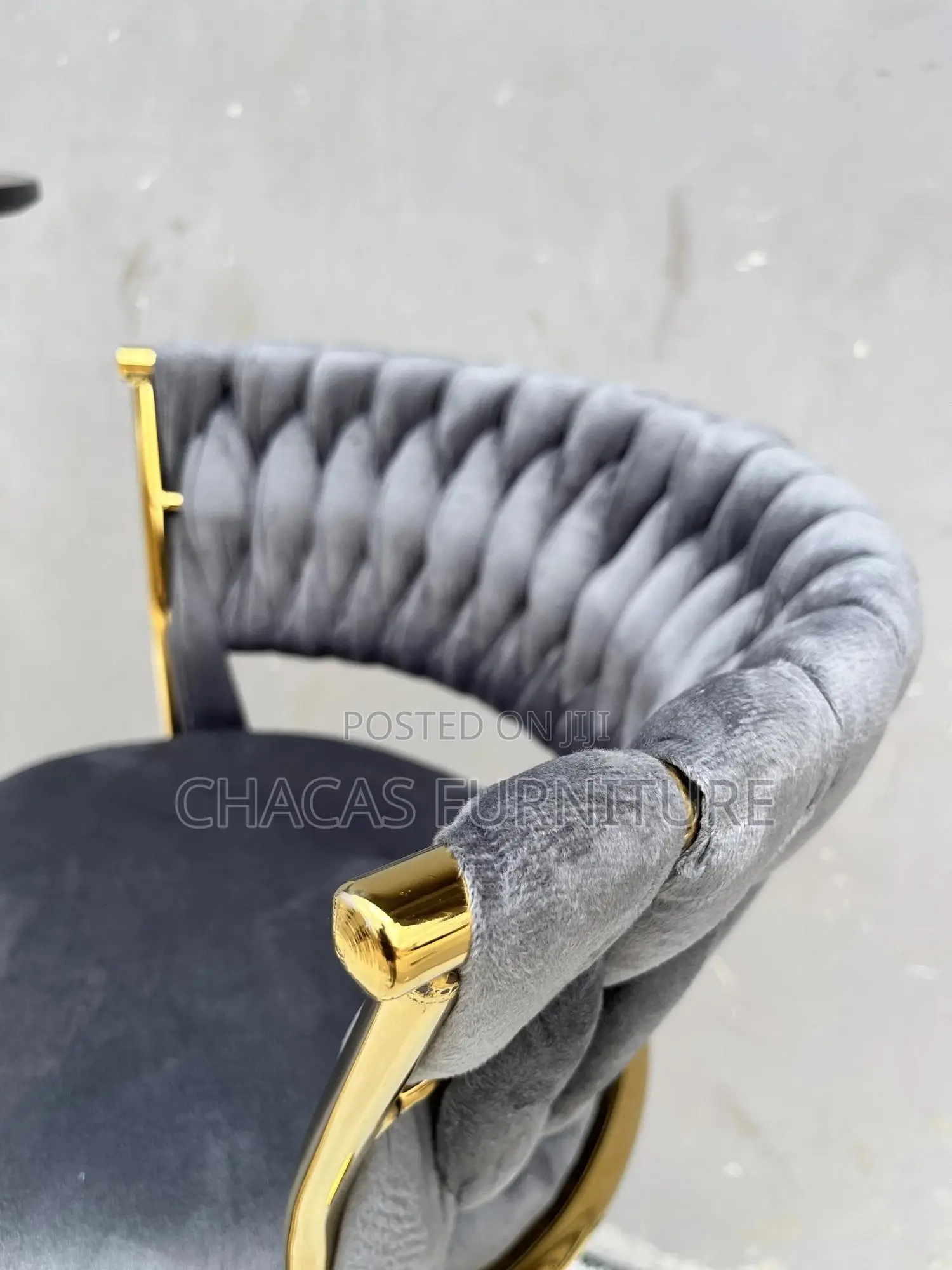 Luxury Velvet Bar Stool - Gold Swivel Counter Chair With Braided Back