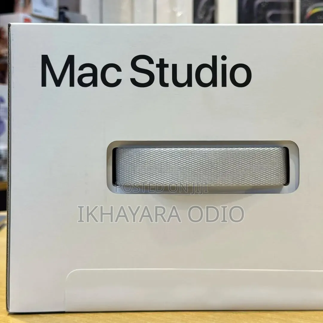 New Desktop Computer Apple iMac M4 36GB Apple M4 Max SSD 512GB