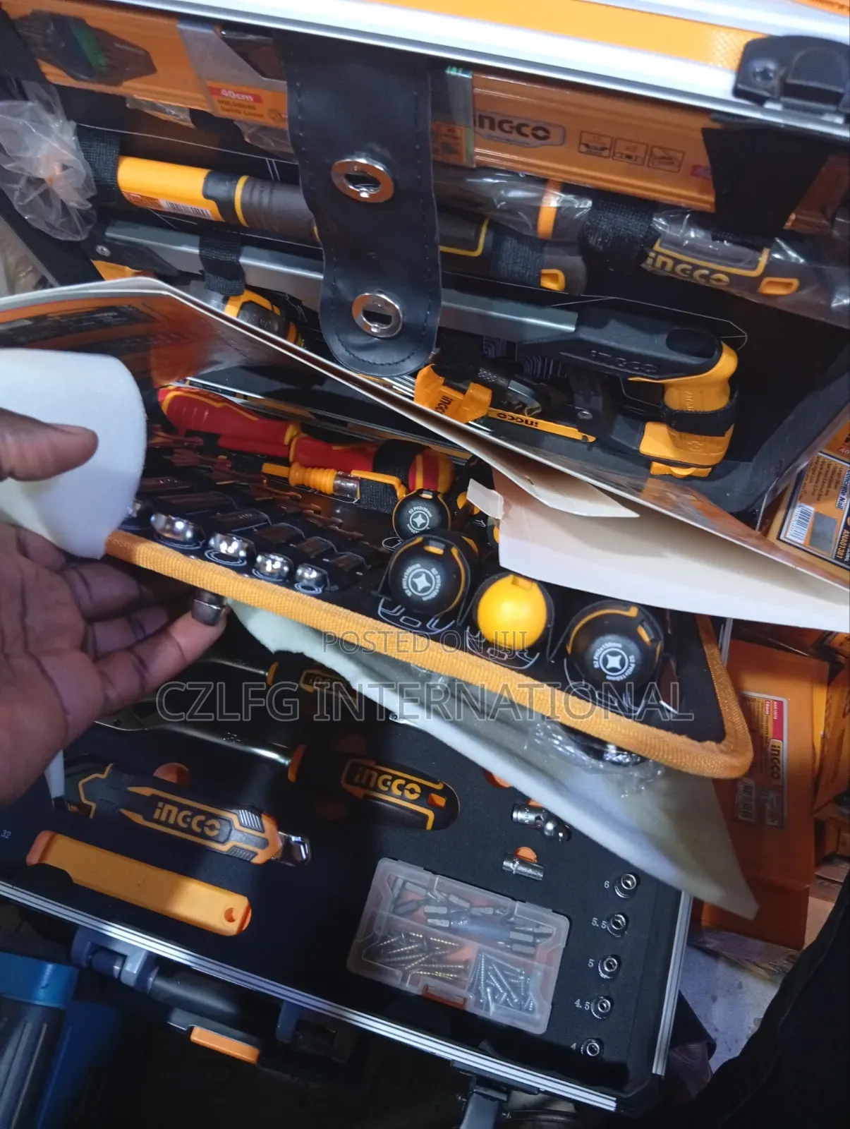 Ingco 147 PCS Hand Tools Set