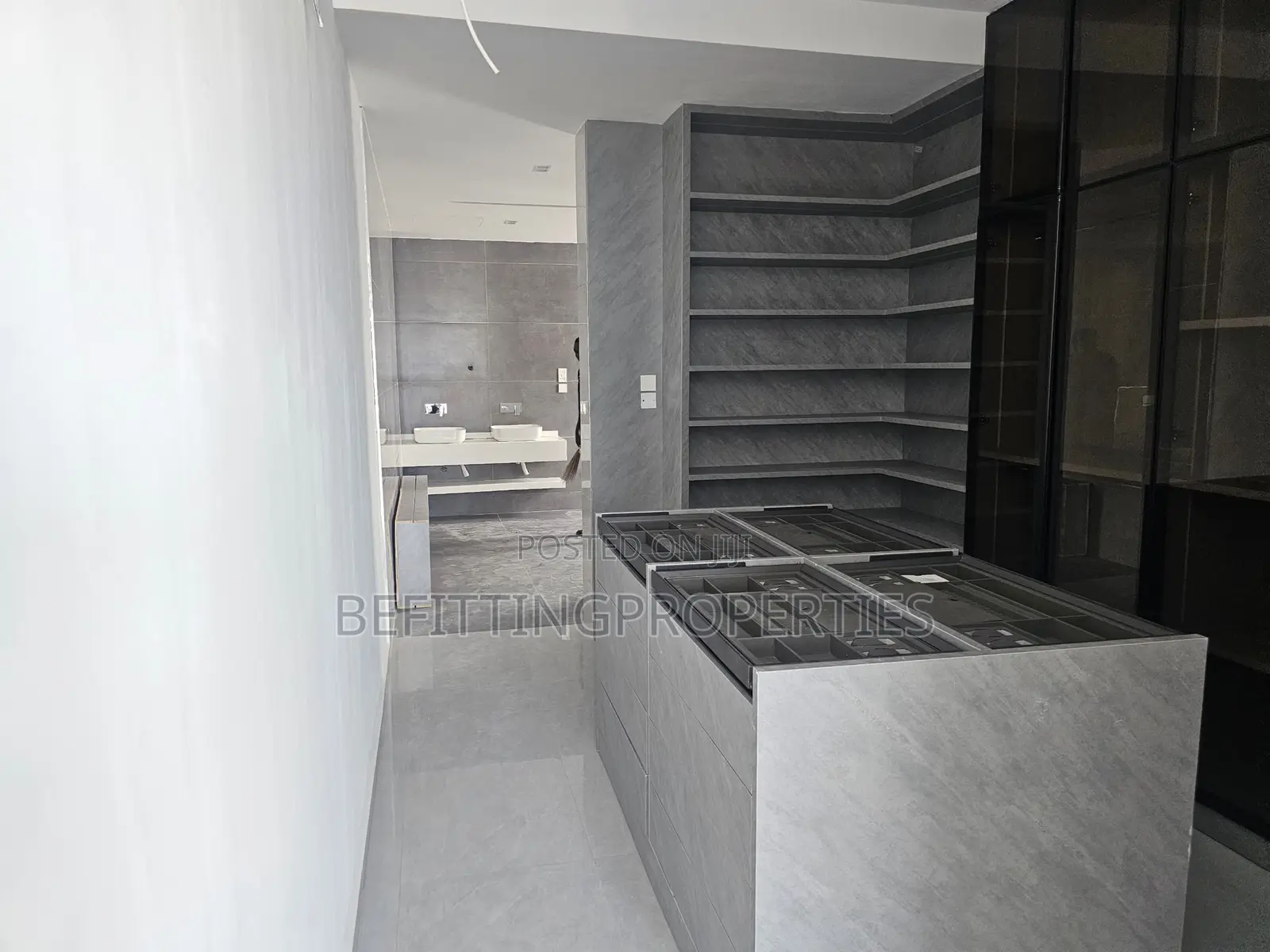 5bdrm Duplex in Ikoyi for sale