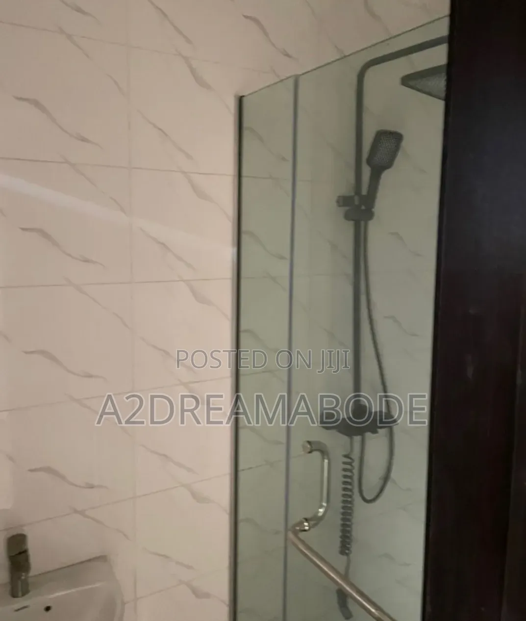 4bdrm Duplex in Anthony, Maryland for rent