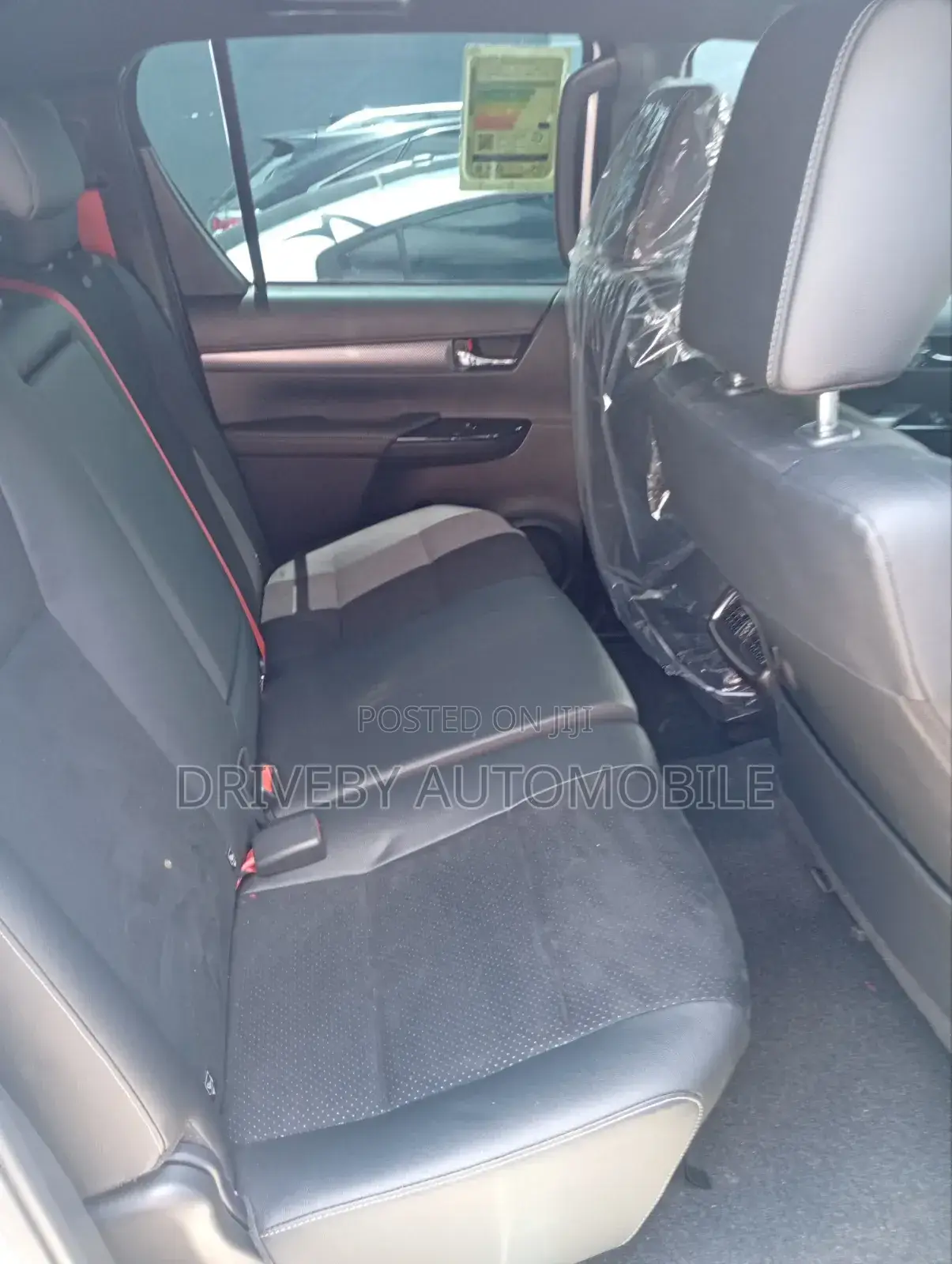 New Toyota Hilux 2025 White