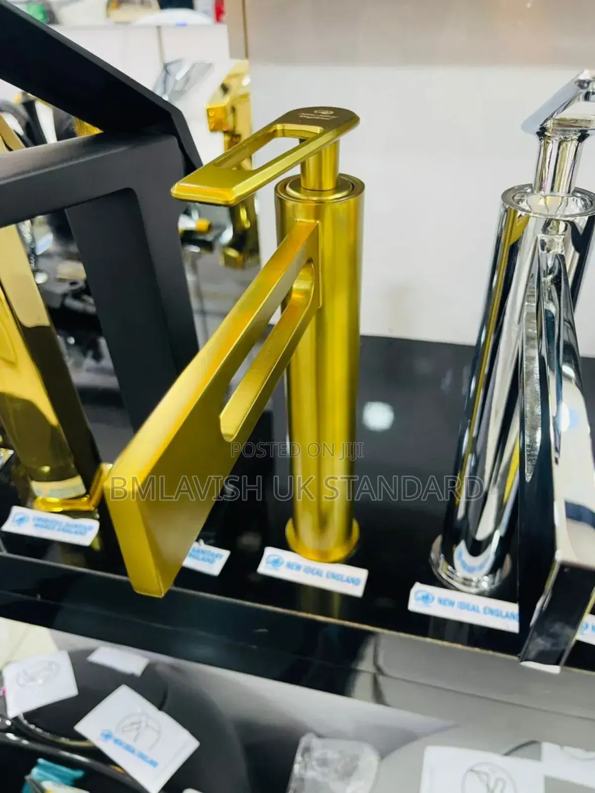 High Quality England Golden Mixer Water Tap