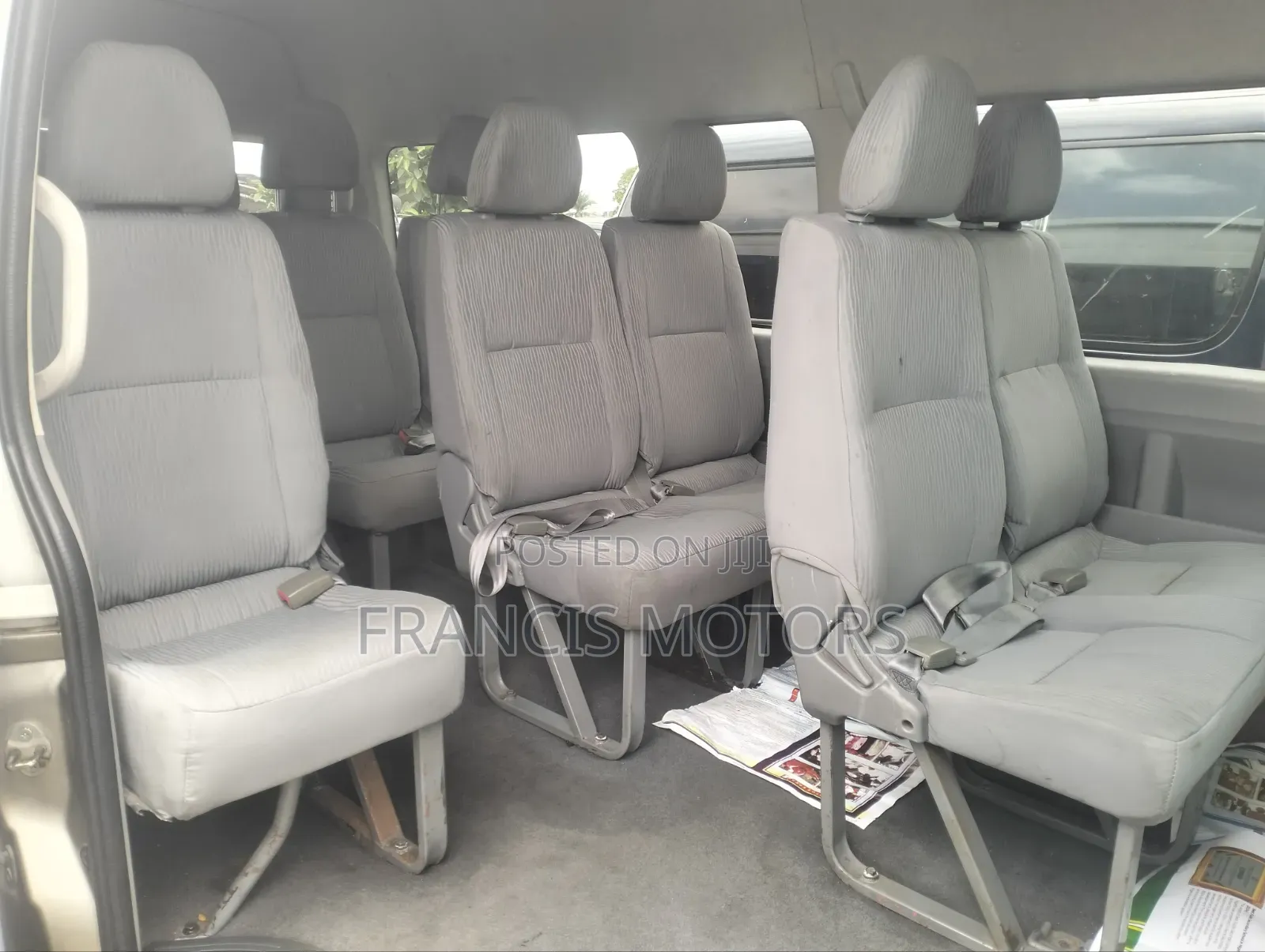 Toyota HiAce 2015 White