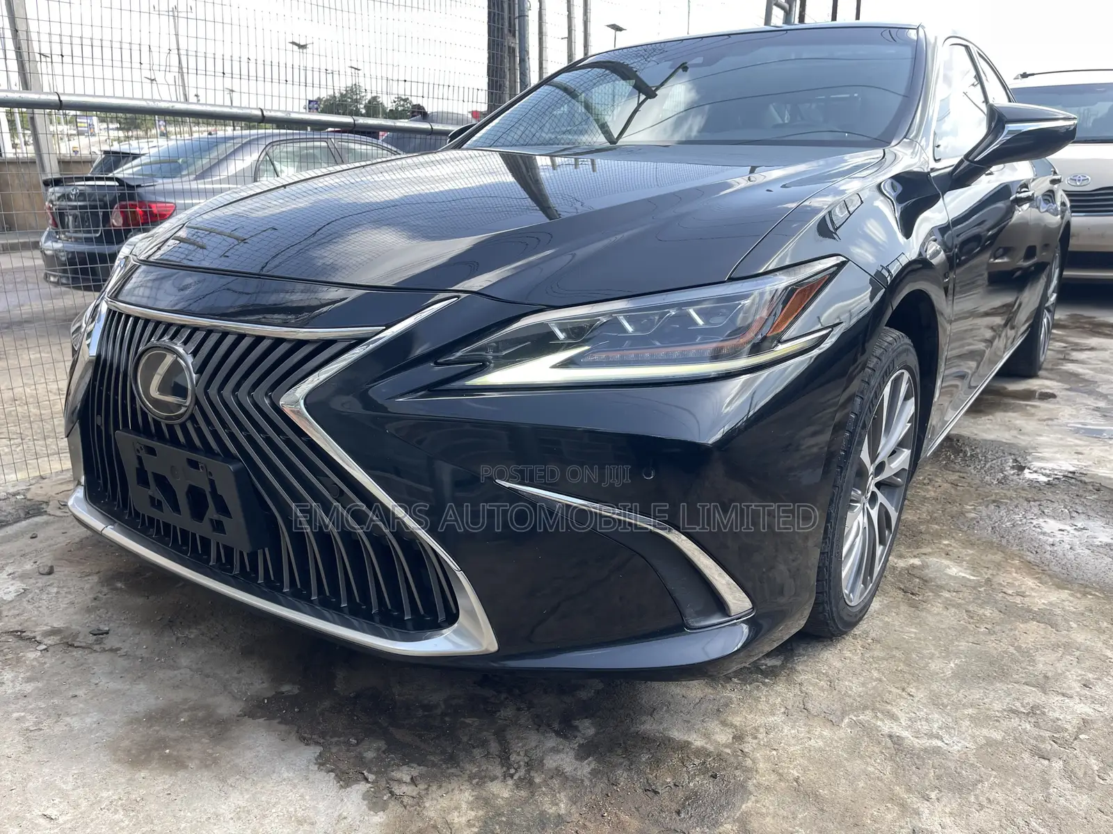 Lexus ES 350 FWD 2016 Black