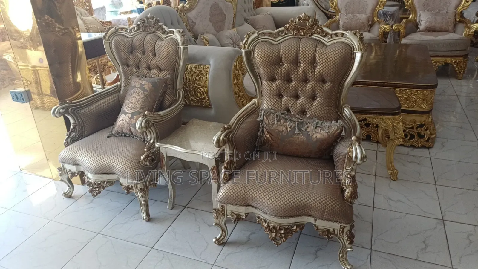 Luxury Royal Me And You Chairs With Coffee Table