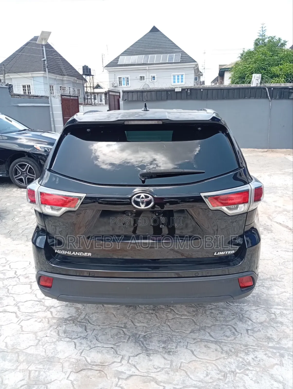 Toyota Highlander 2016 Black