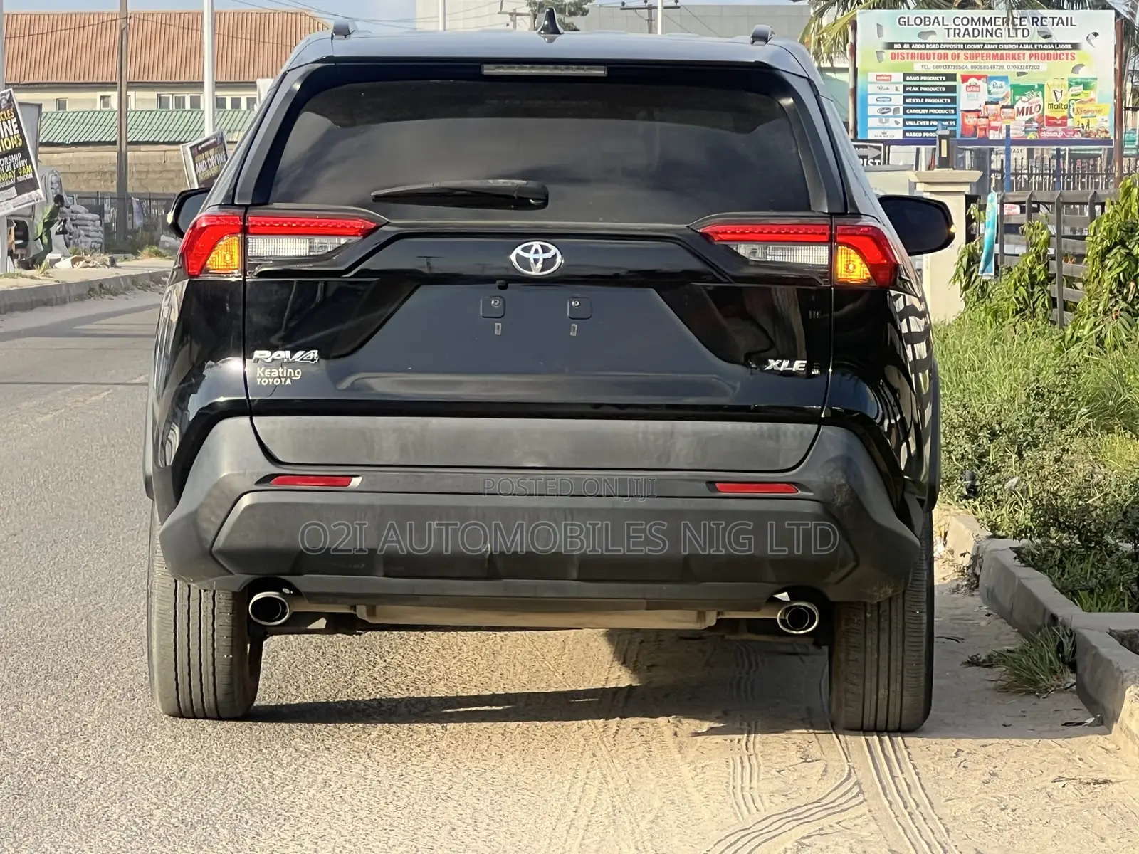 Toyota RAV4 XLE Premium 2021 Black