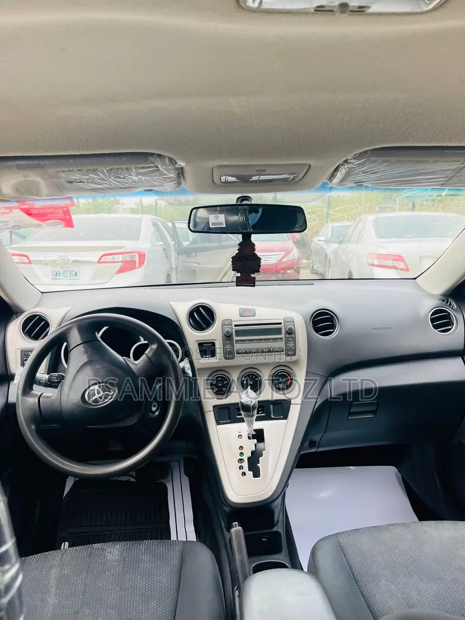 Toyota Matrix 2011 Orange