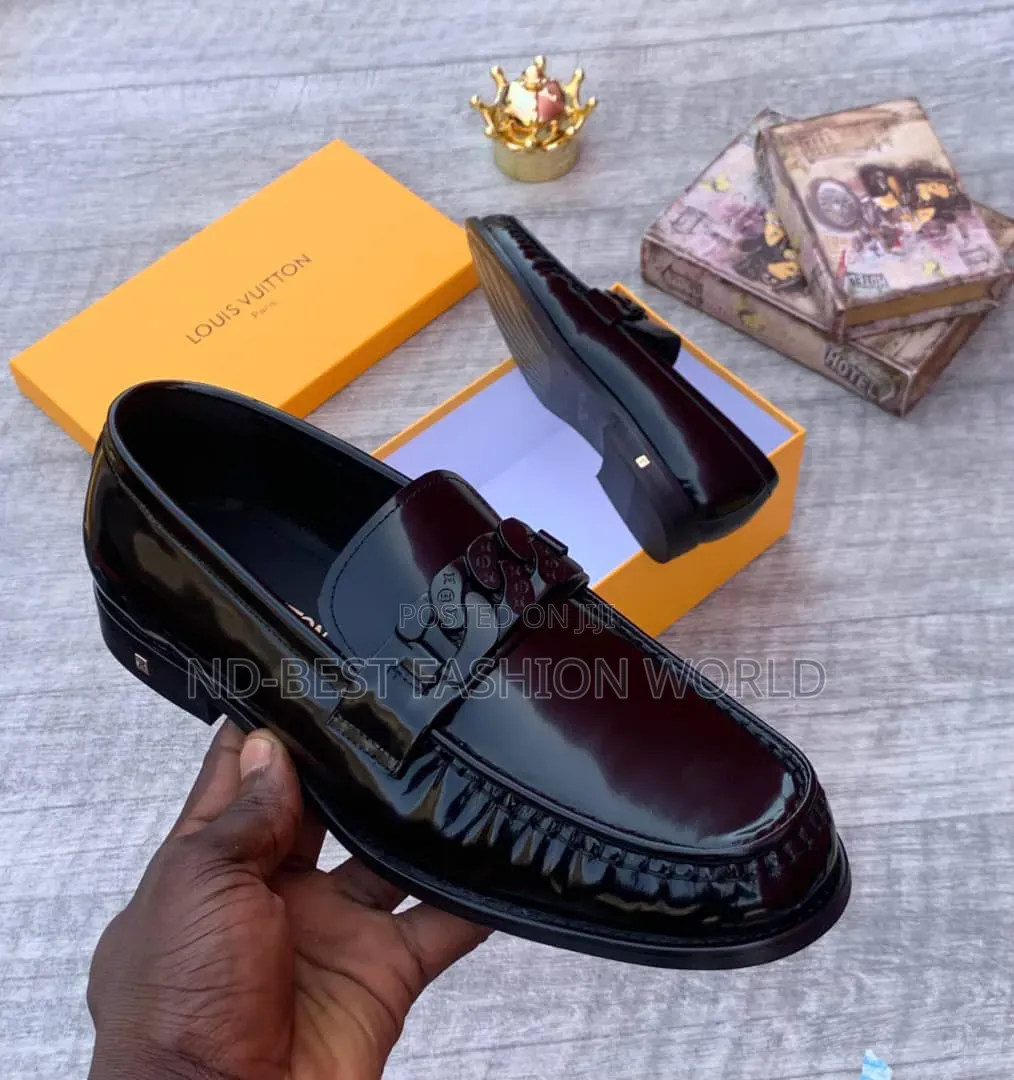 Louis Vuitton Black Leather Shoe