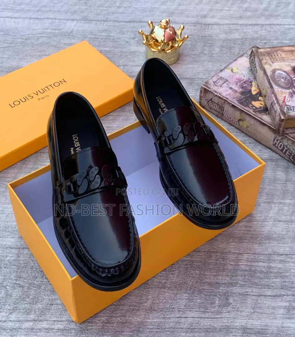 Louis Vuitton Black Leather Shoe