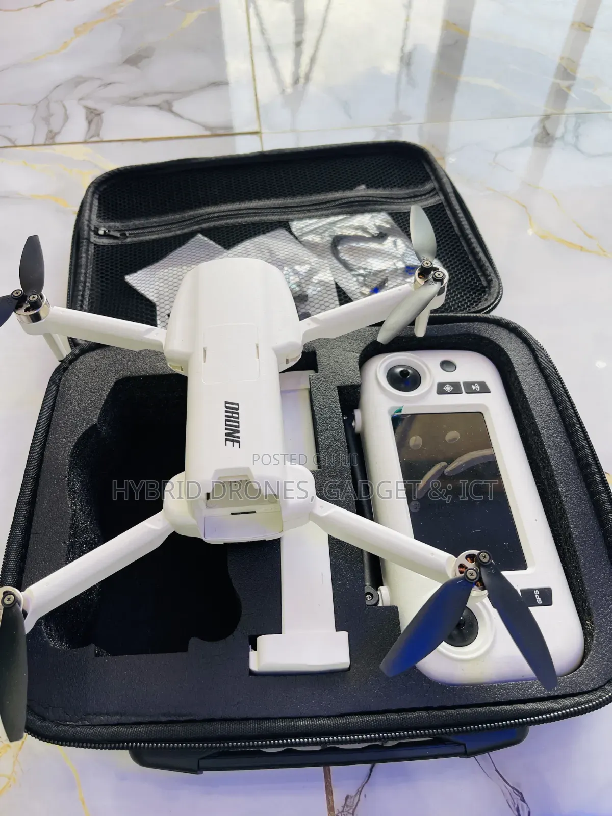Ck-17 GPS Professional Drone 1.5km Range +2 Batteries