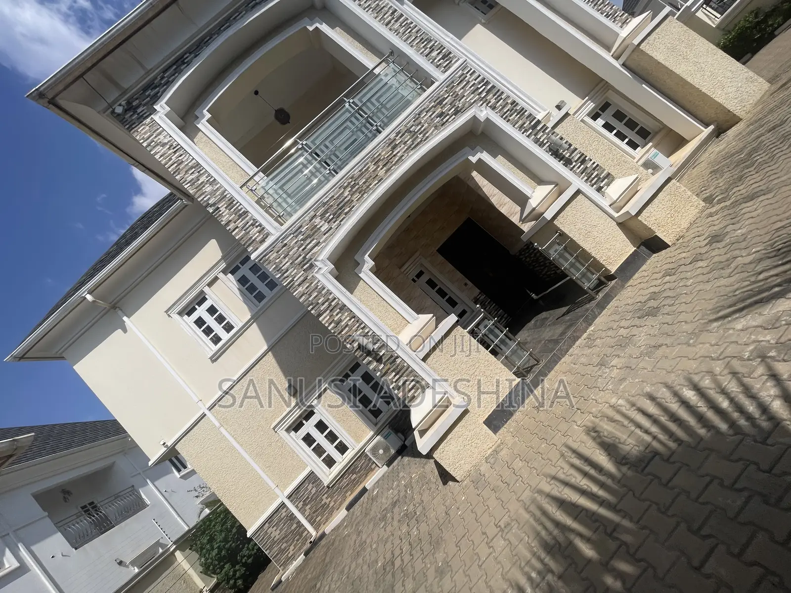 5bdrm Duplex in Gwarimpa Estate By, Gwarinpa for rent