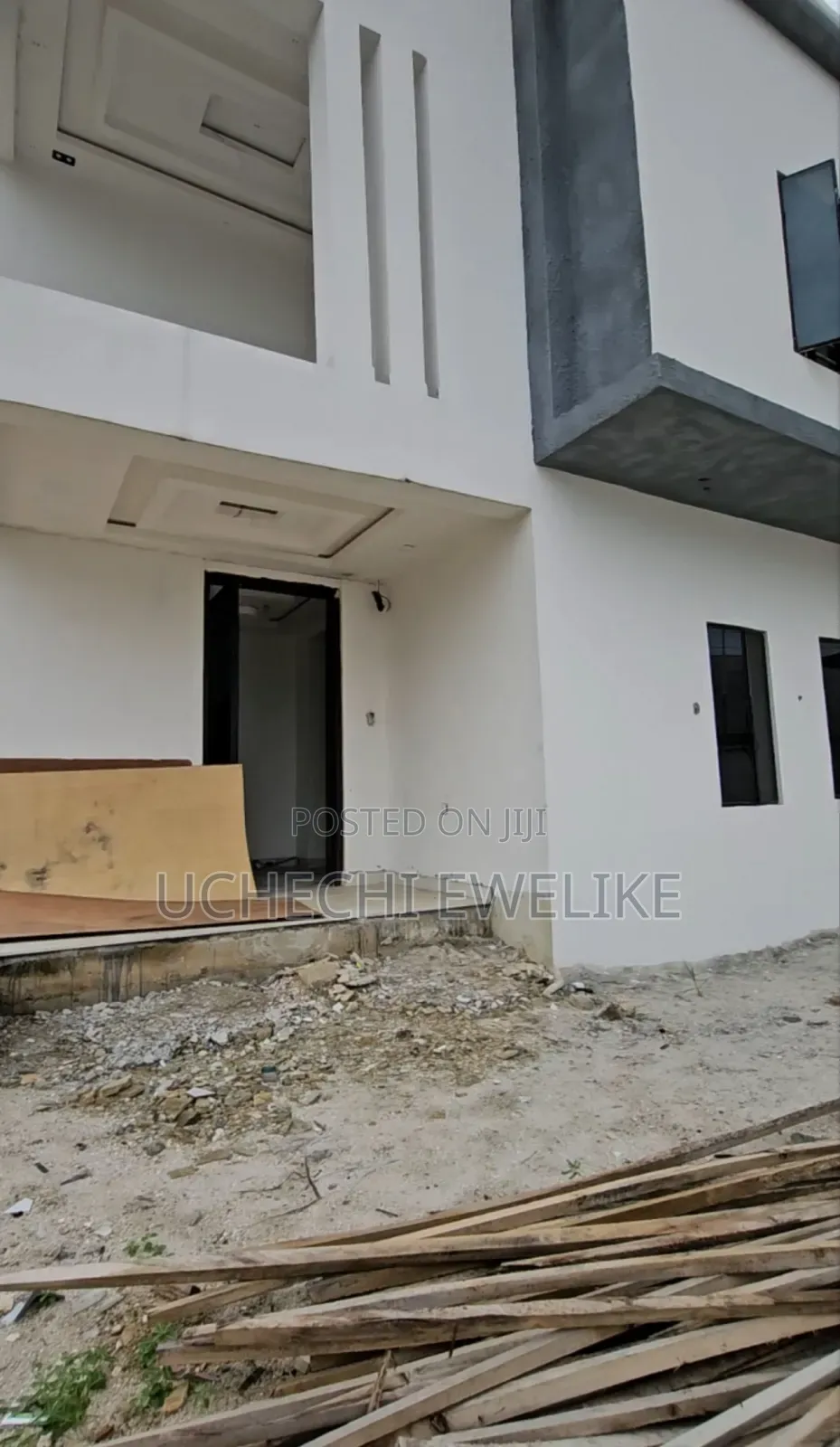 4bdrm Duplex in Rukpokwu for sale