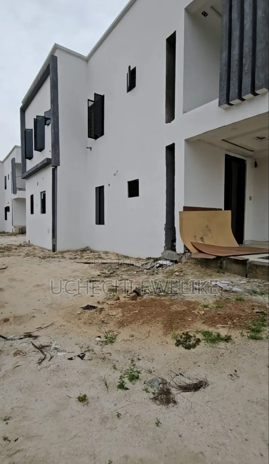 4bdrm Duplex in Rukpokwu for sale