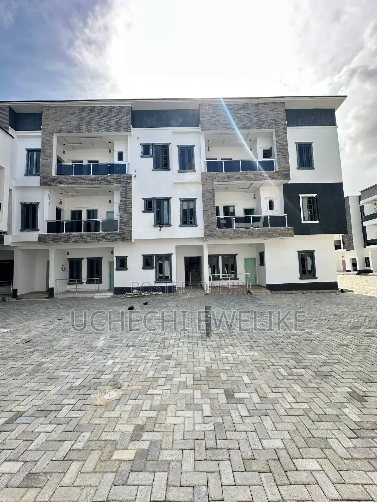 2bdrm Apartment in Ilaje / Lekki for sale