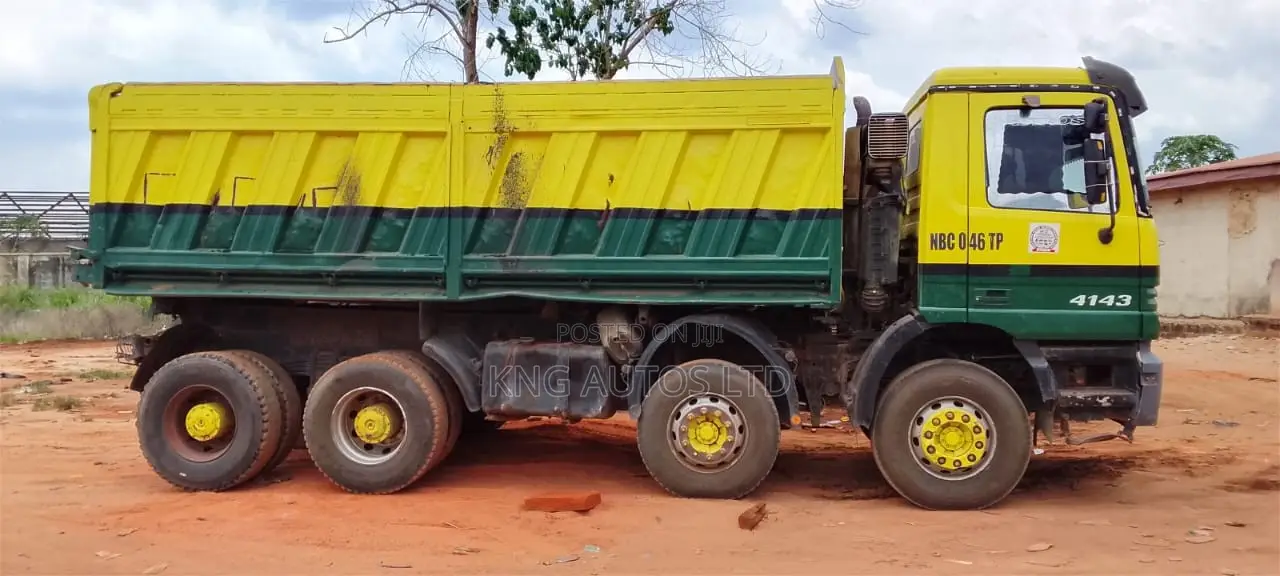 Mercedes Actros 4143