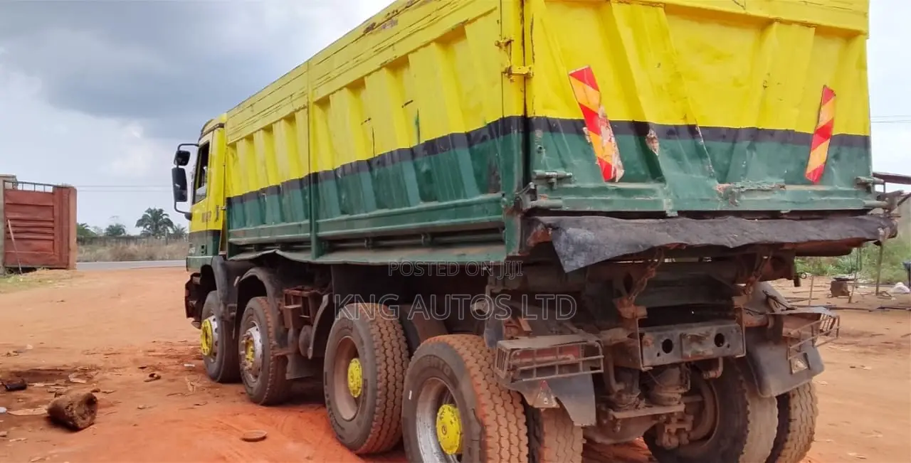 Mercedes Actros 4143