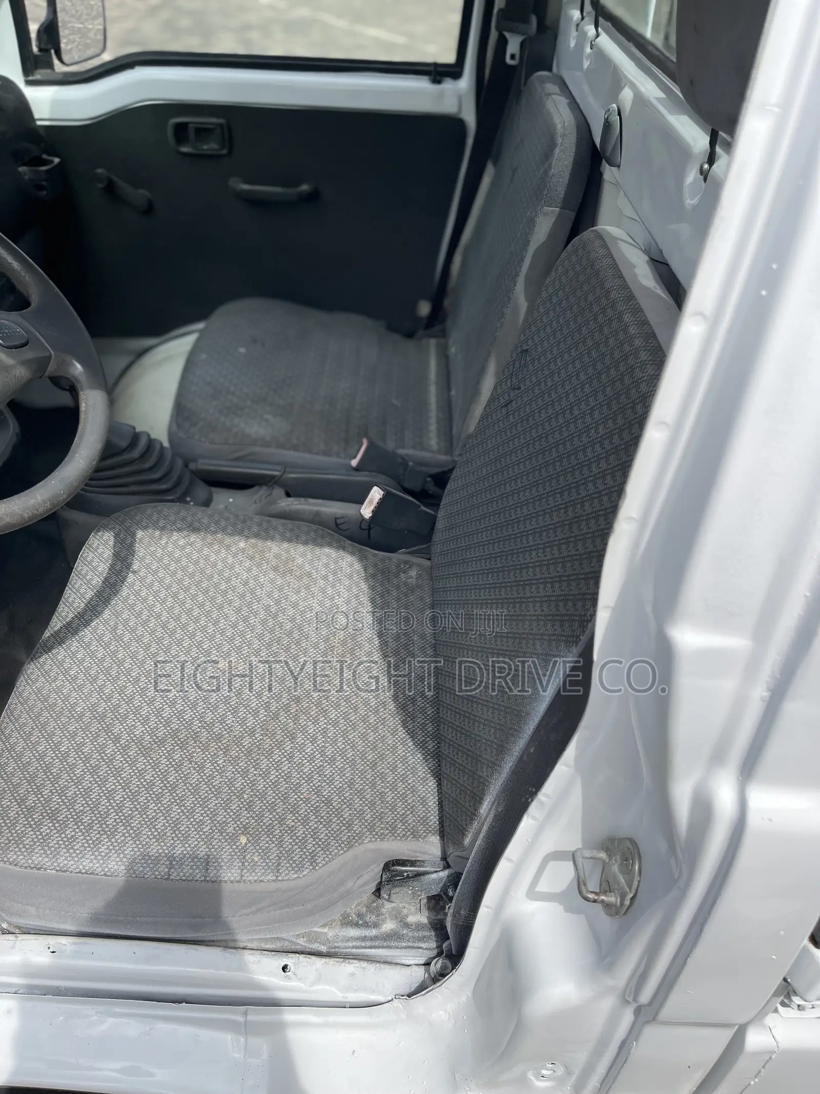 Daihatsu Hijet 2012 White