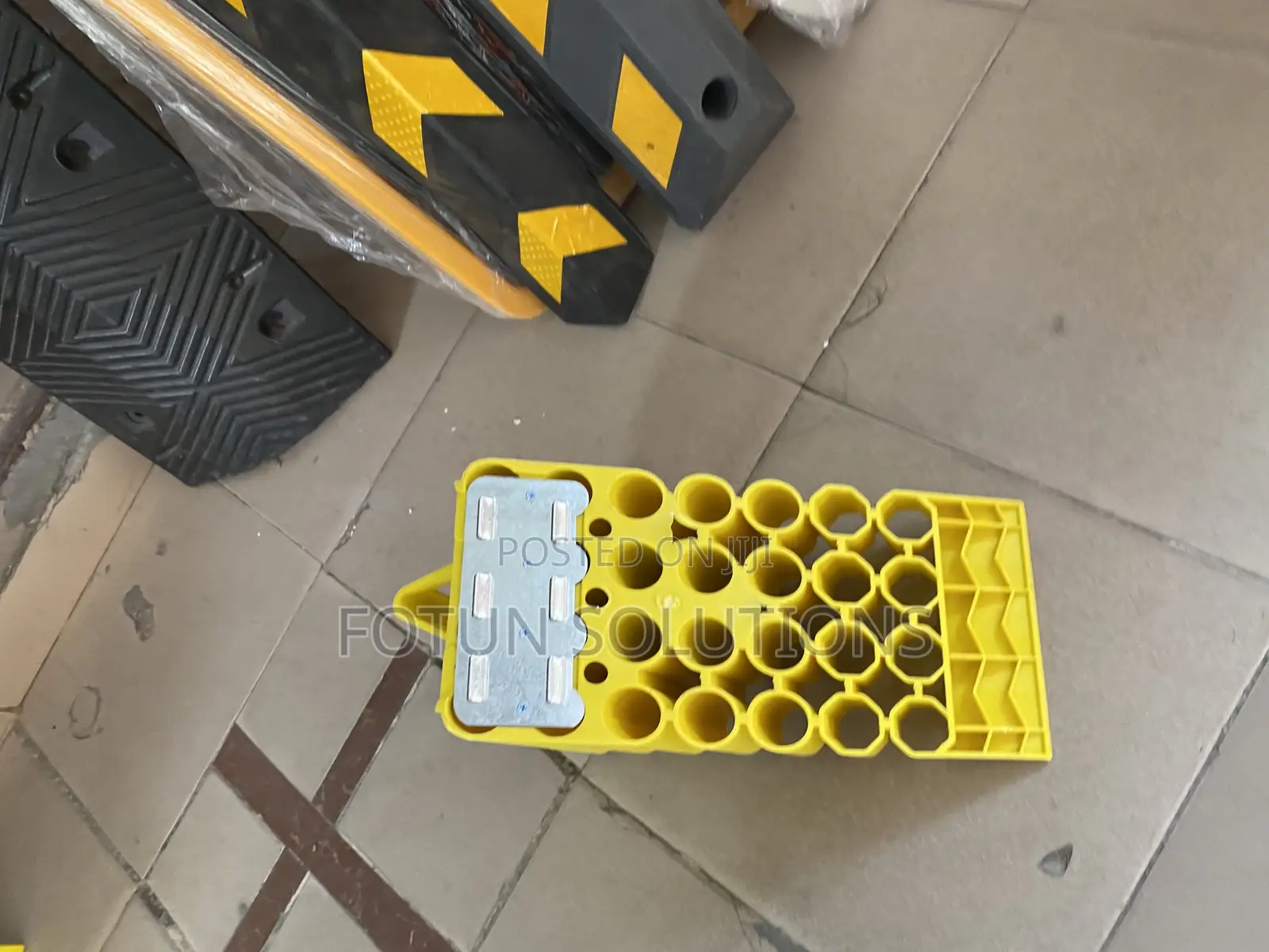 Rubber Car Wedge