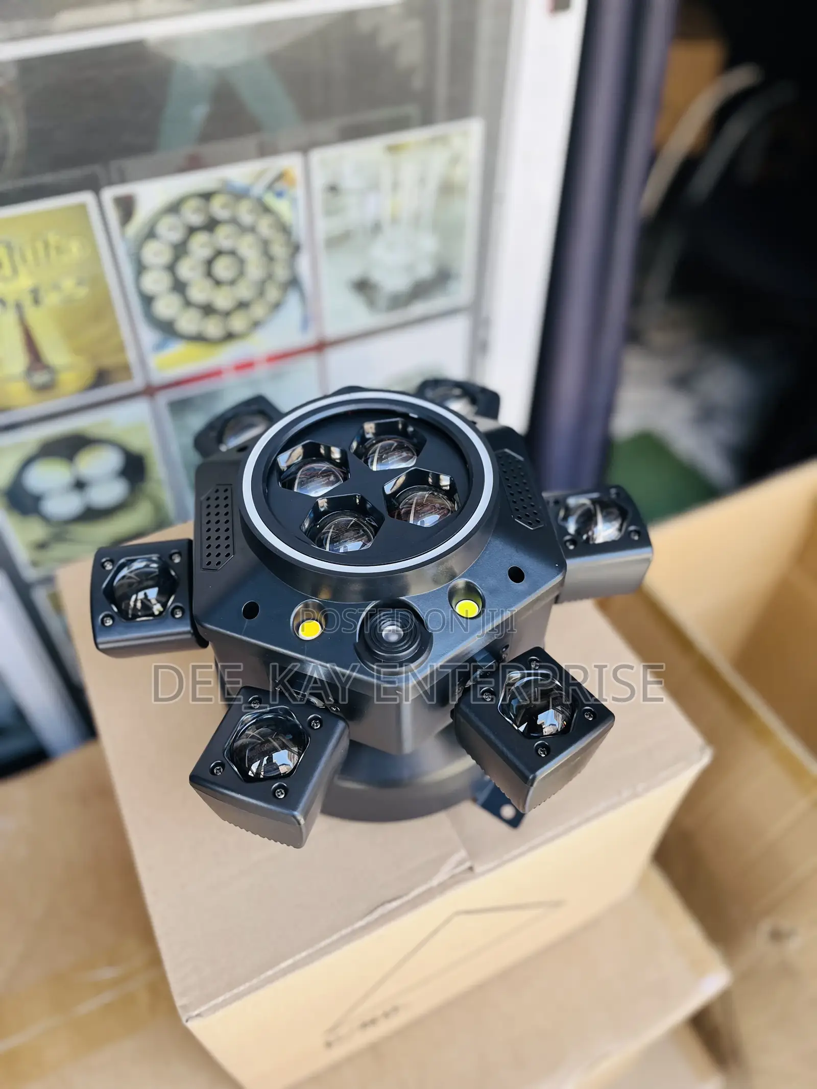 Bee Eye Six Arm Diamond With Aperture Moving Head Light for Clubs