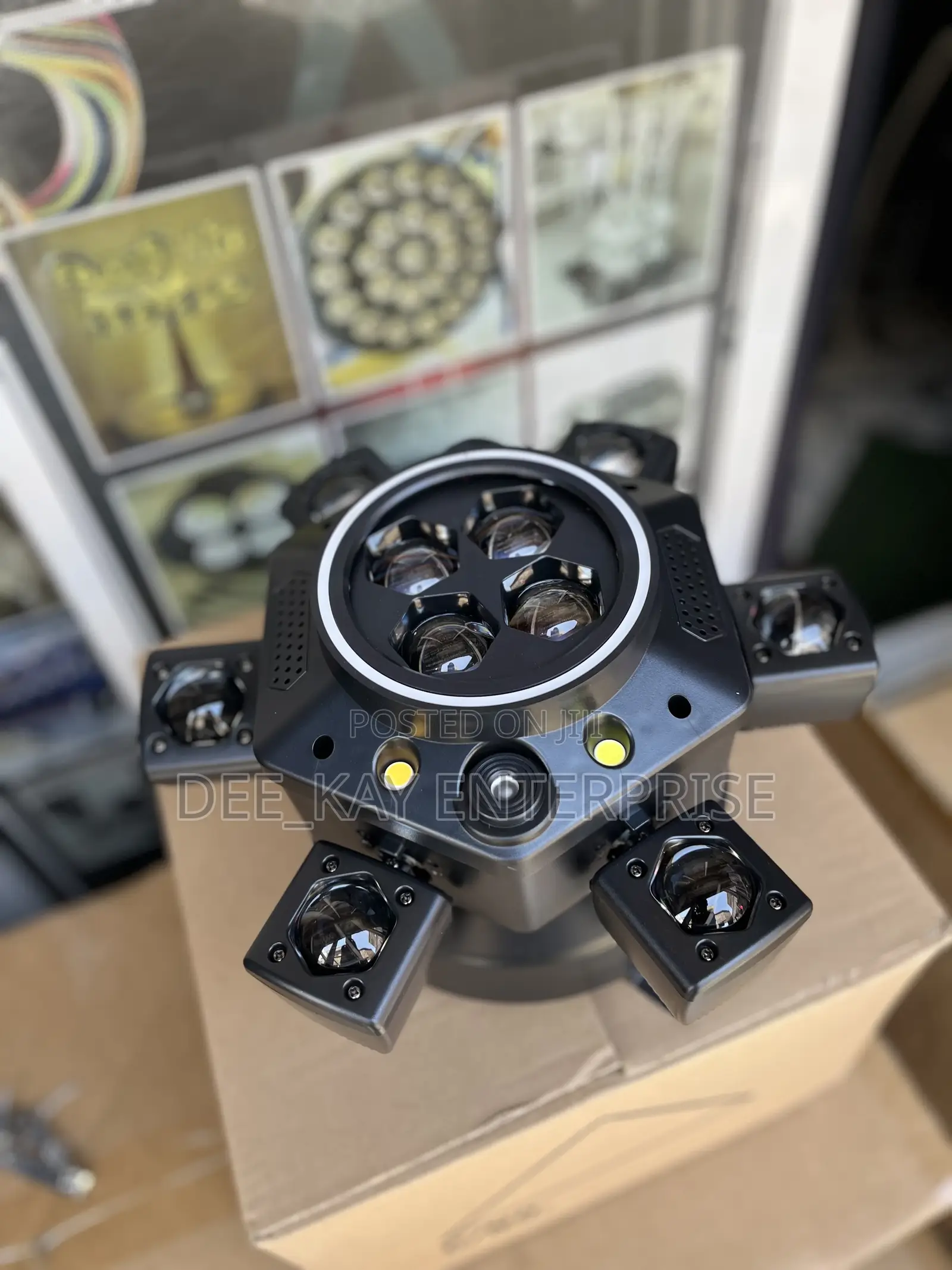 Bee Eye Six Arm Diamond With Aperture Moving Head Light for Clubs